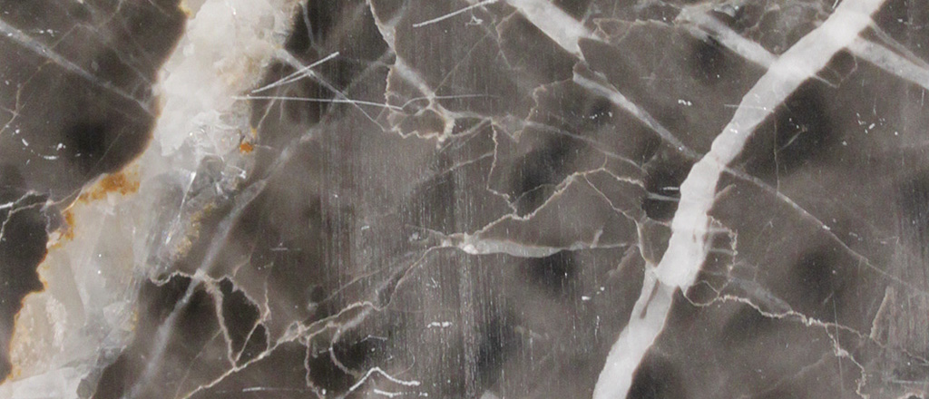 グレーミスト （閉山 2024.08）｜関ヶ原石材 WEB石材カタログ